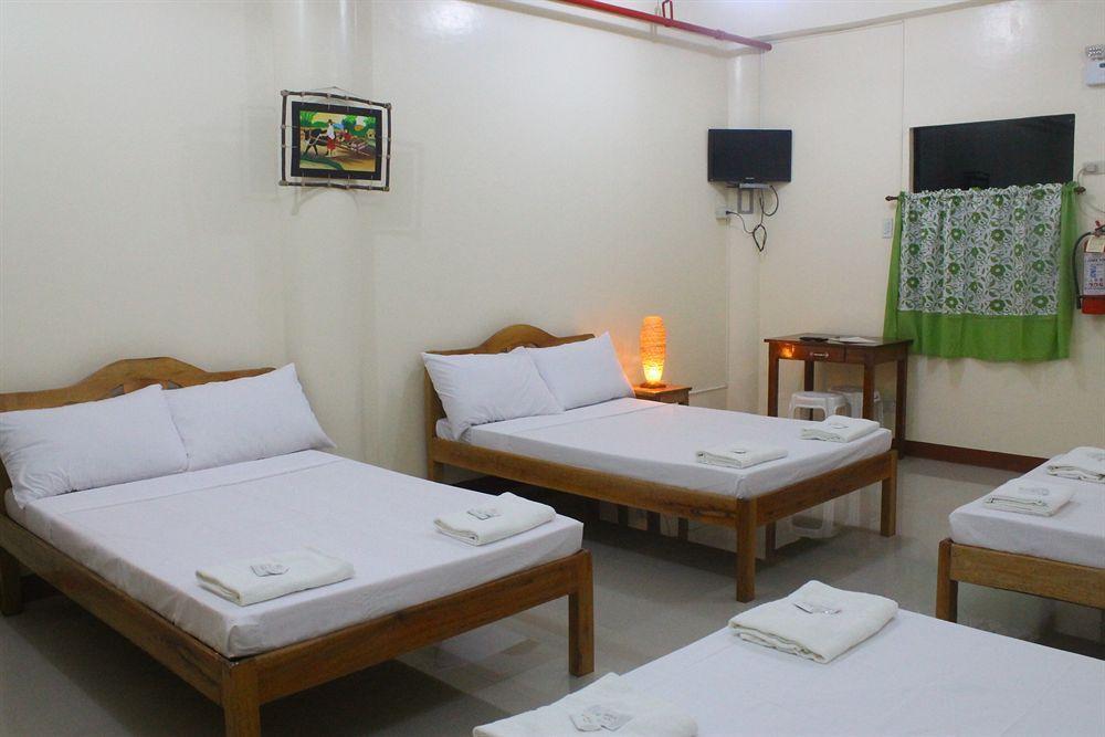 Amerson Pension Place Puerto Princesa Esterno foto