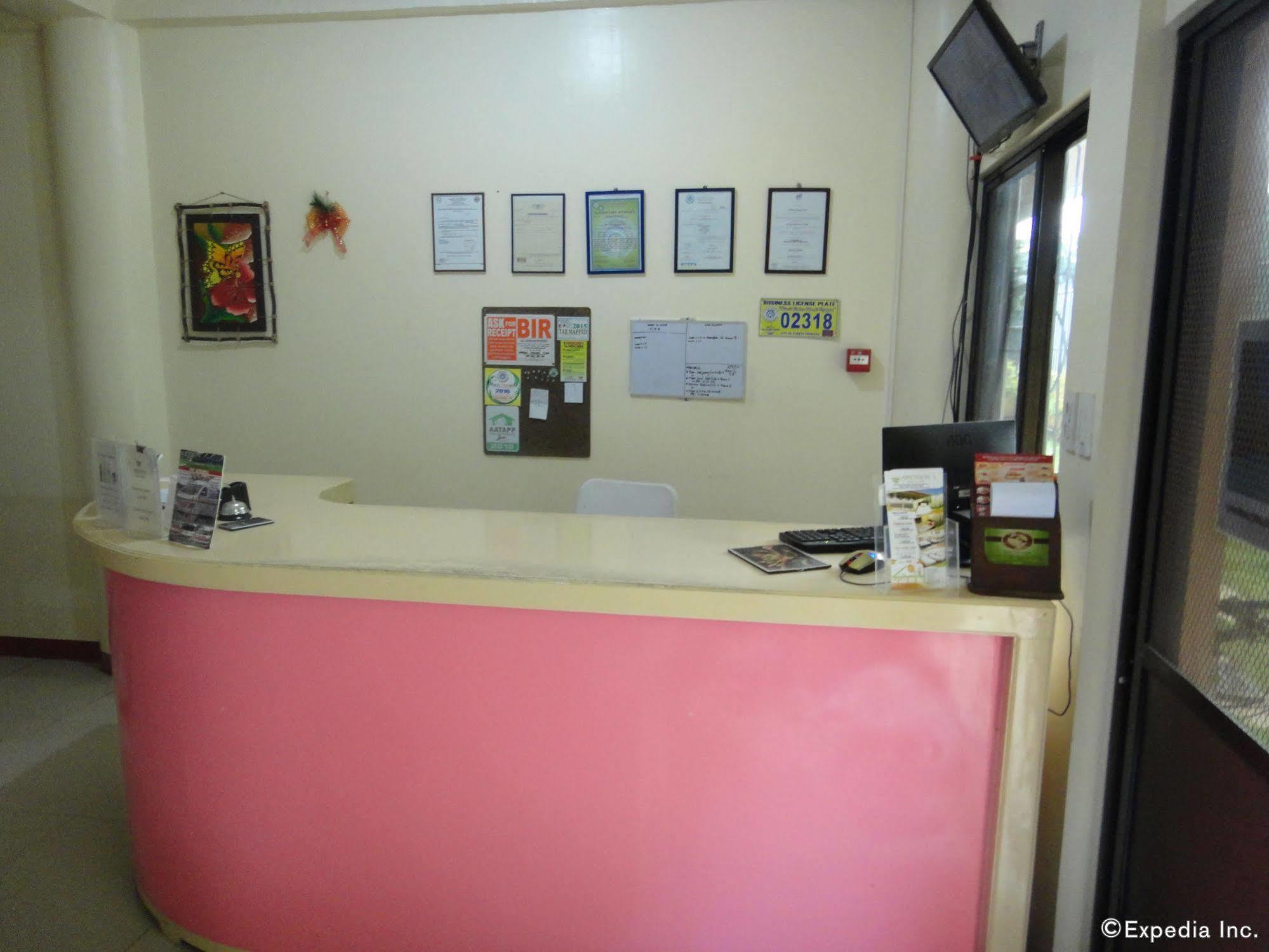 Amerson Pension Place Puerto Princesa Esterno foto