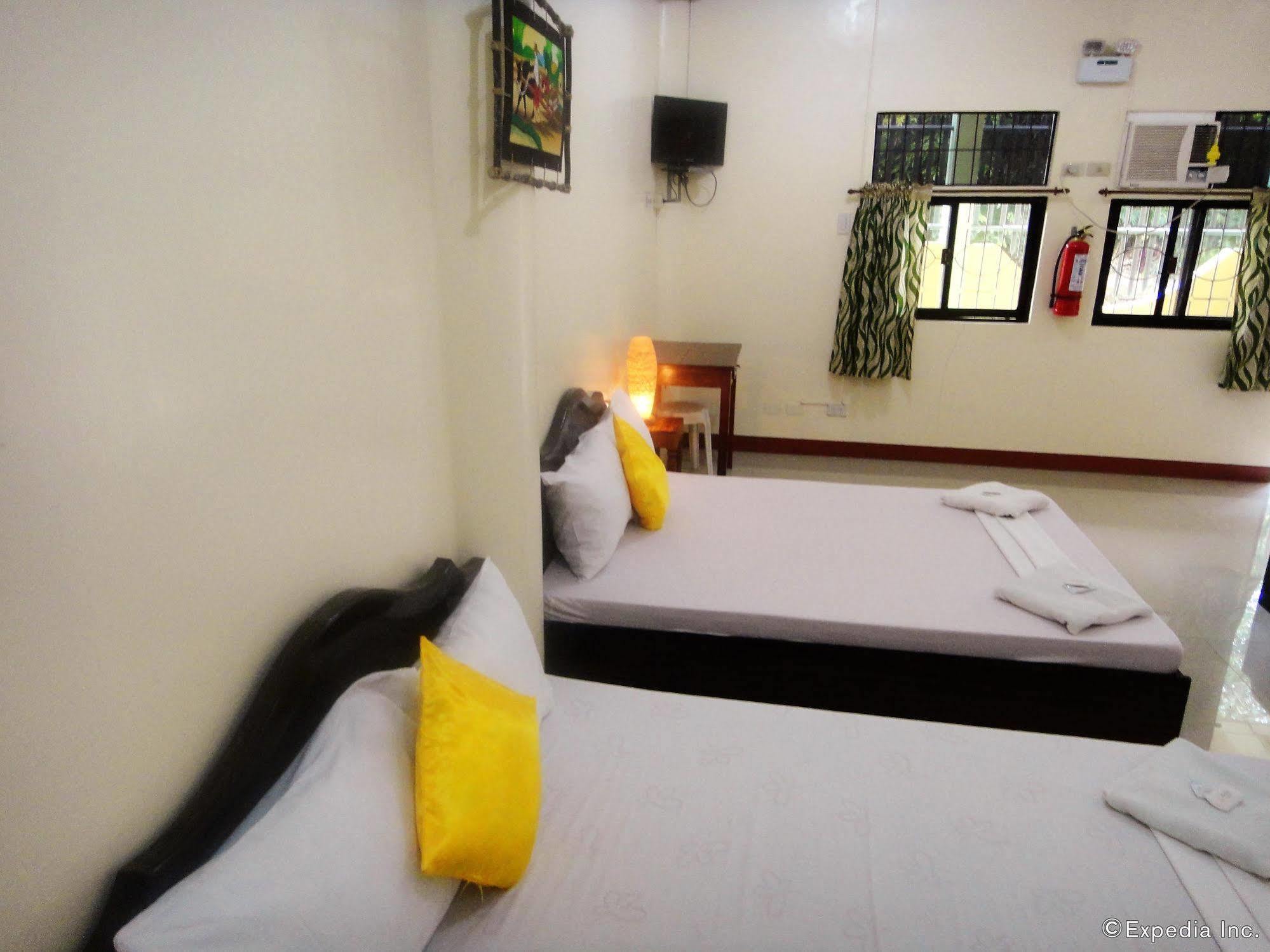 Amerson Pension Place Puerto Princesa Esterno foto