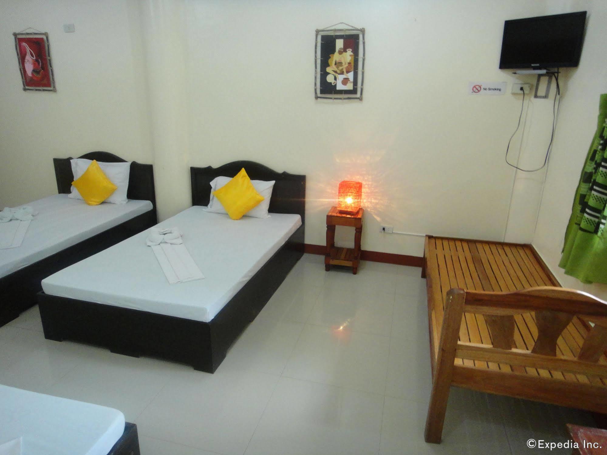 Amerson Pension Place Puerto Princesa Esterno foto