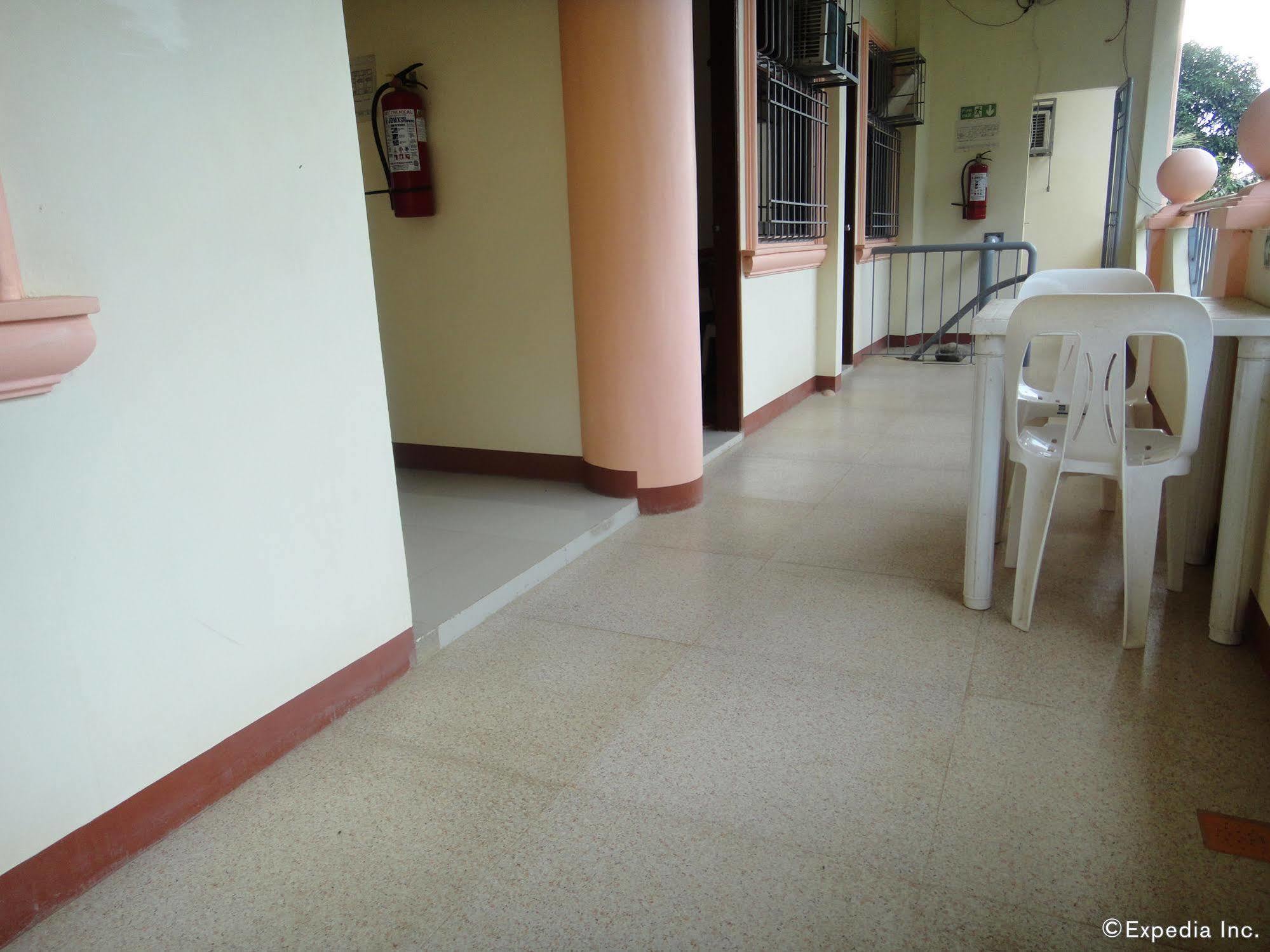 Amerson Pension Place Puerto Princesa Esterno foto